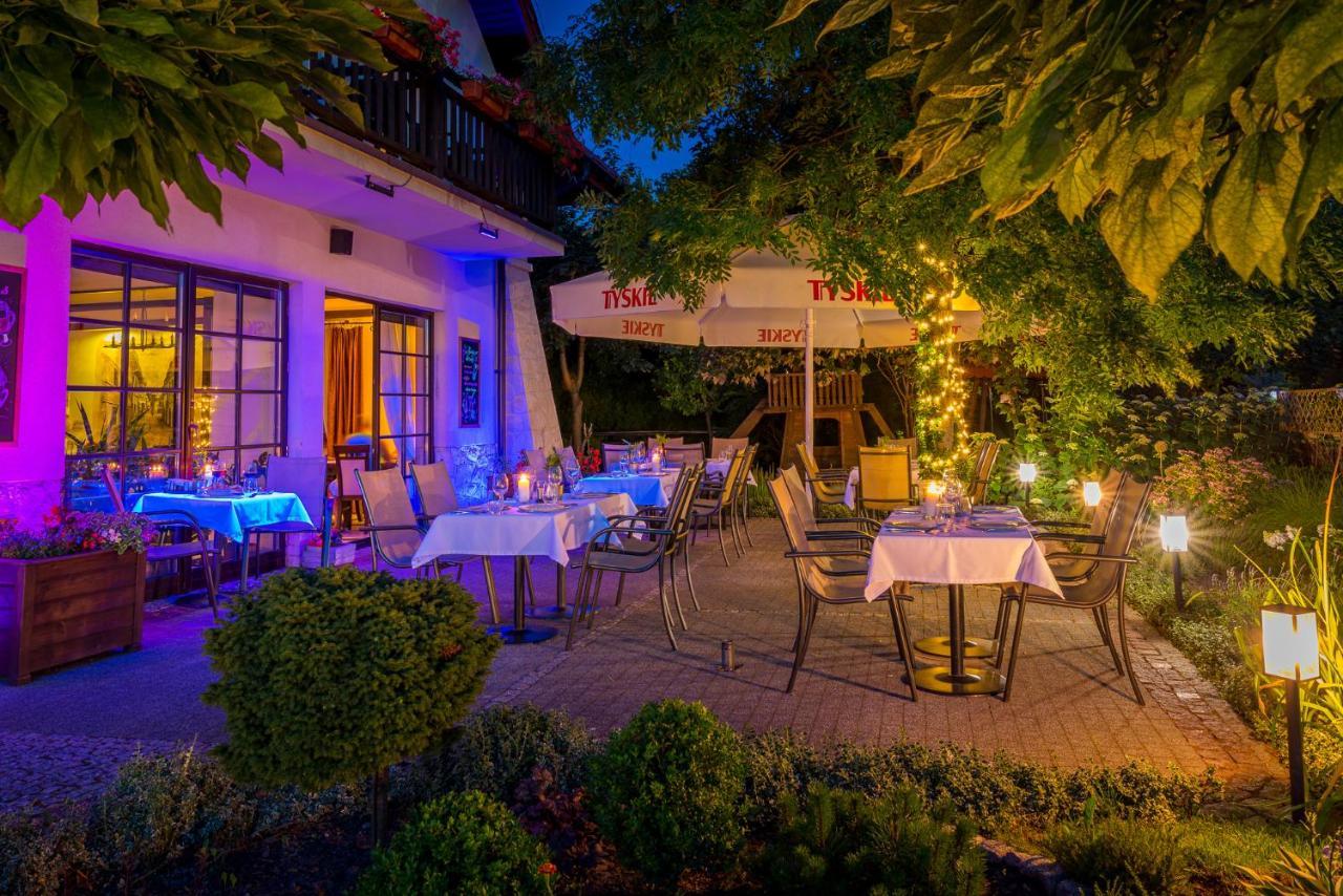 Austeria Kazimierska Bed & Breakfast Kazimierz Dolny Bagian luar foto