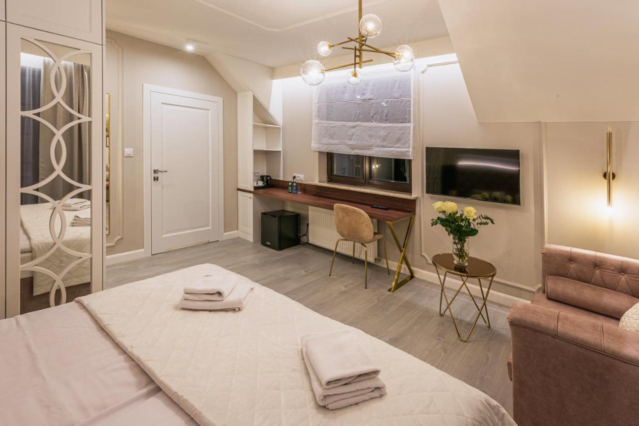 Austeria Kazimierska Bed & Breakfast Kazimierz Dolny Bagian luar foto