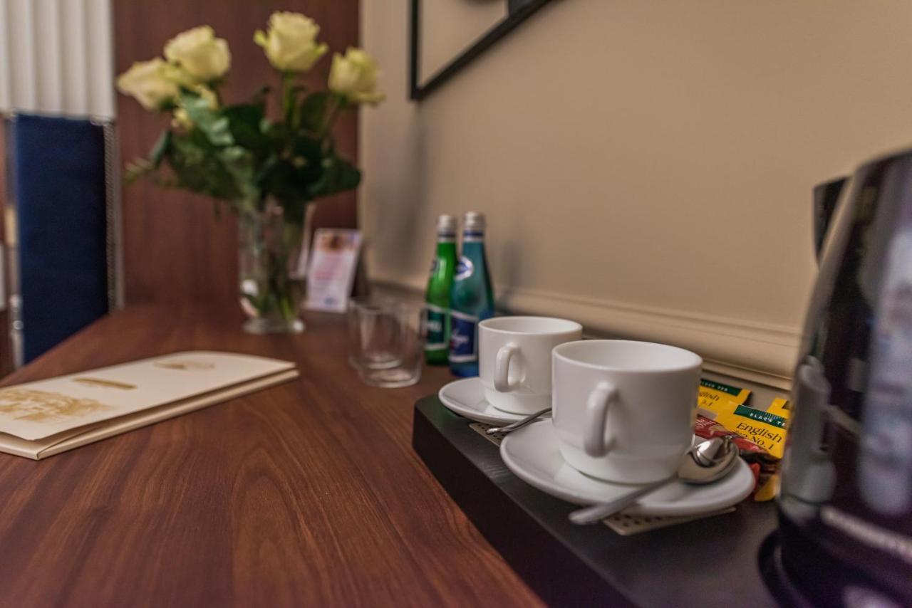 Austeria Kazimierska Bed & Breakfast Kazimierz Dolny Bagian luar foto